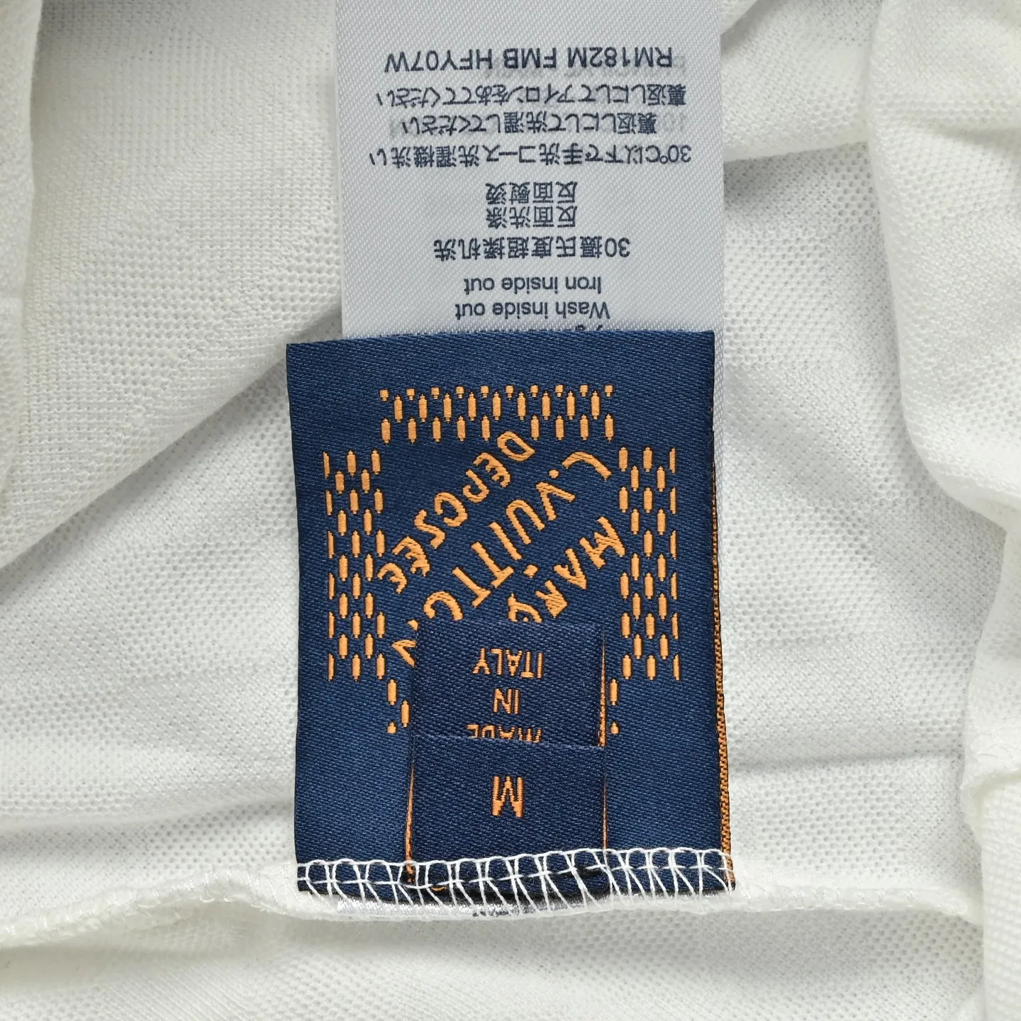 Louis Vuitton/Louis Vuitton embroidered badge checkerboard shorts